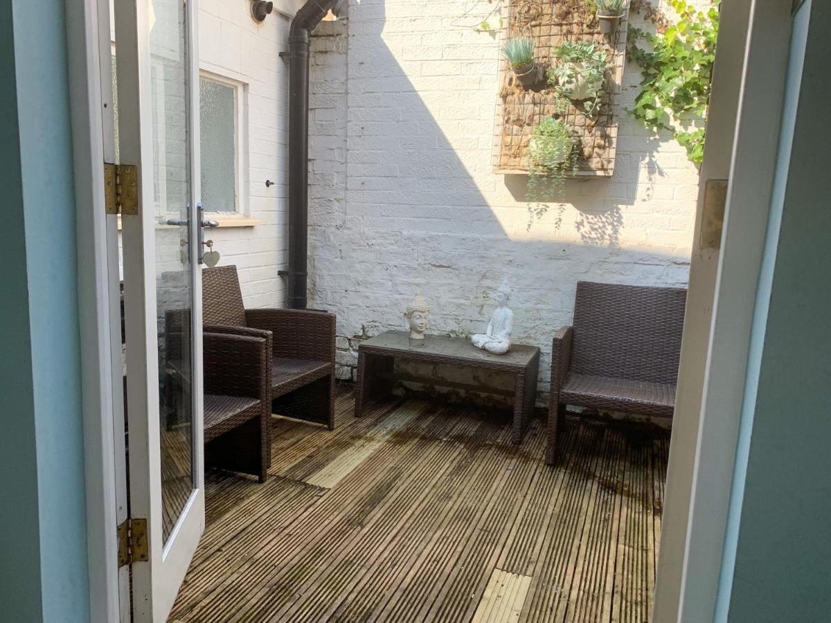 Stay In The Heart Of York At The Hampden - Free Parking - York Holiday Home Extérieur photo