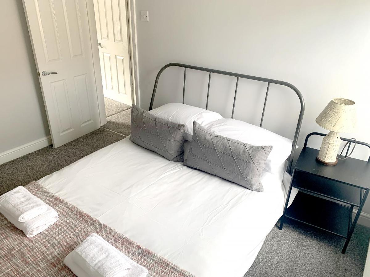 Stay In The Heart Of York At The Hampden - Free Parking - York Holiday Home Extérieur photo