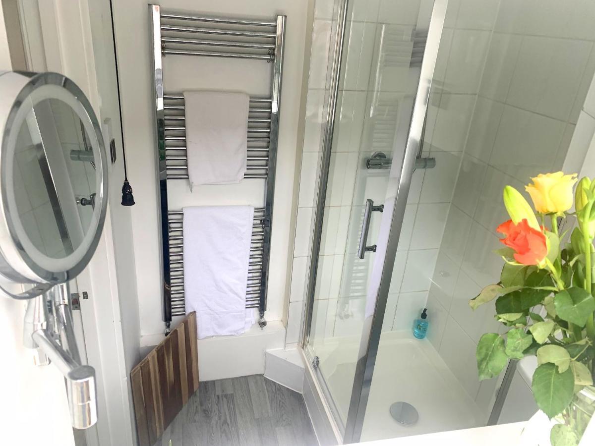Stay In The Heart Of York At The Hampden - Free Parking - York Holiday Home Extérieur photo