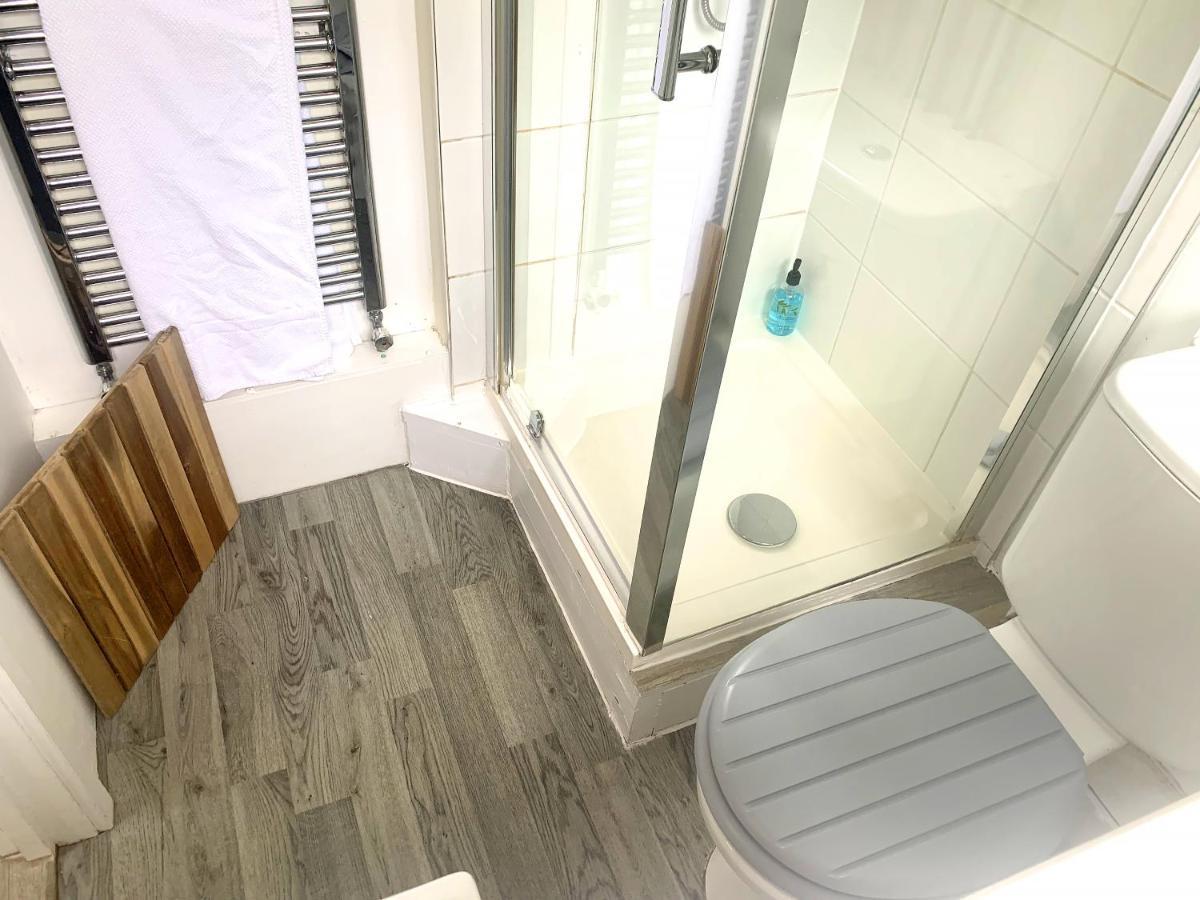 Stay In The Heart Of York At The Hampden - Free Parking - York Holiday Home Extérieur photo